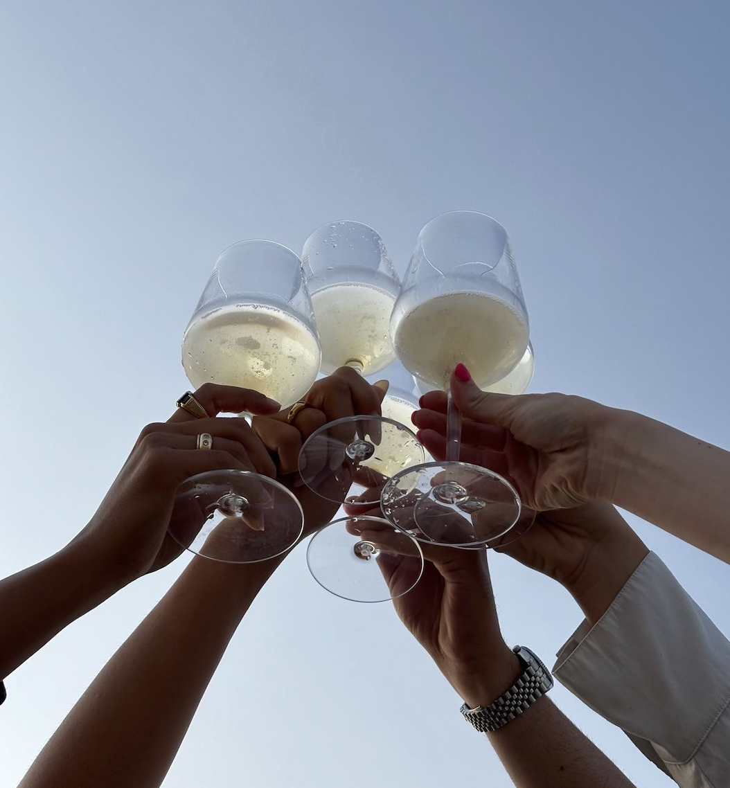 THE CHEERS- Mid Tier